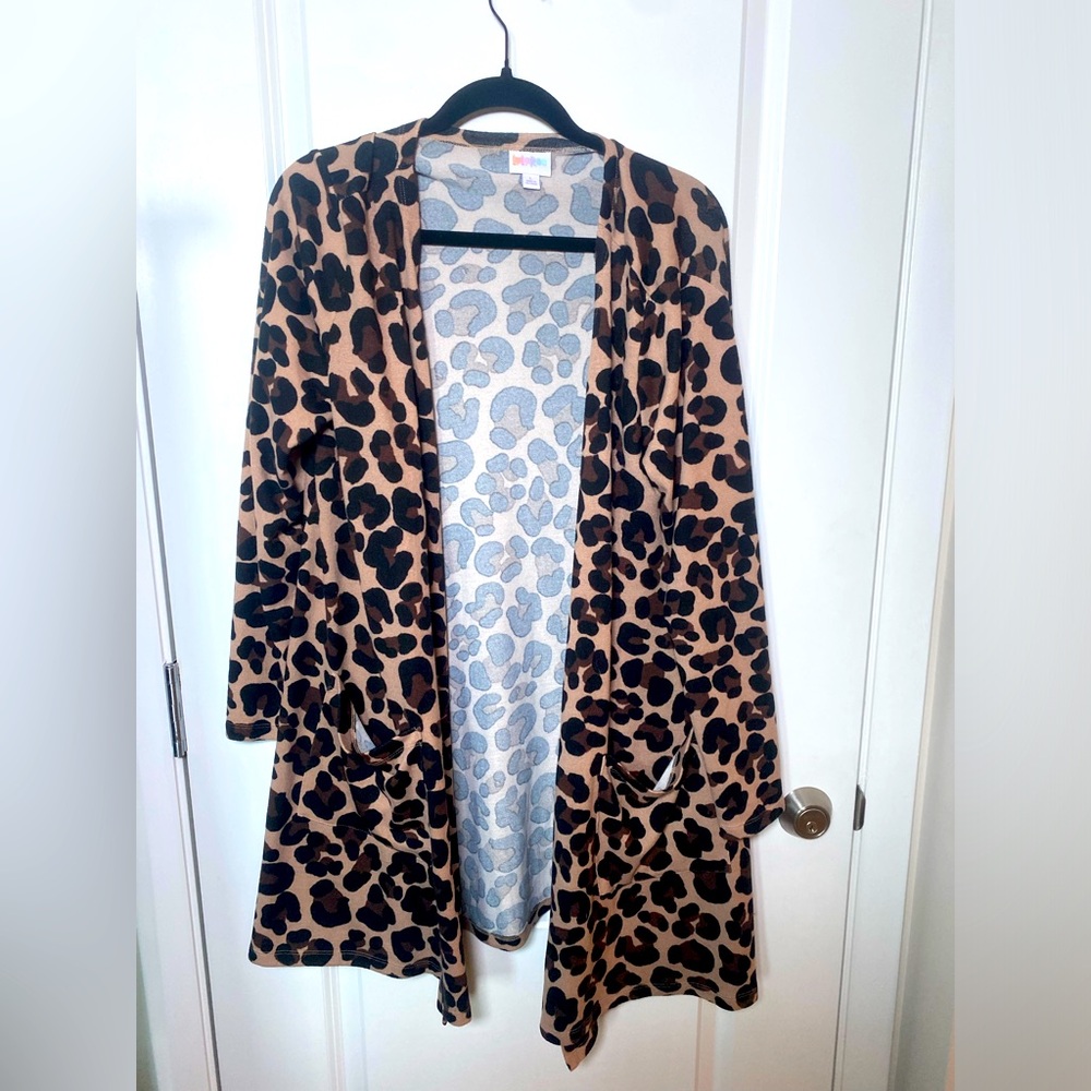 LulaRoe Cheetah Print Caroline cardigan